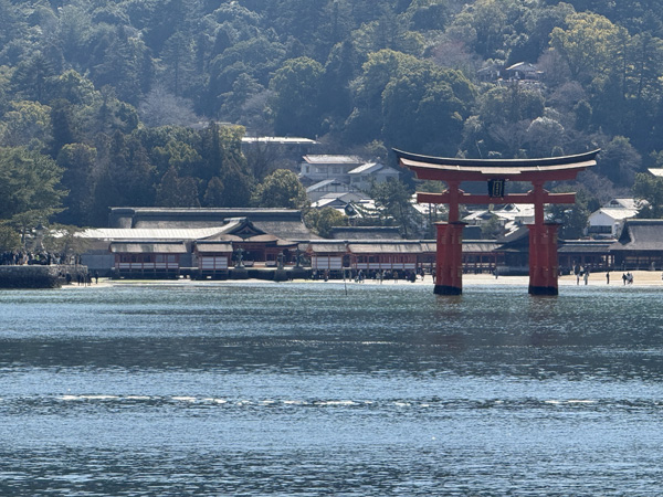 厳島神社