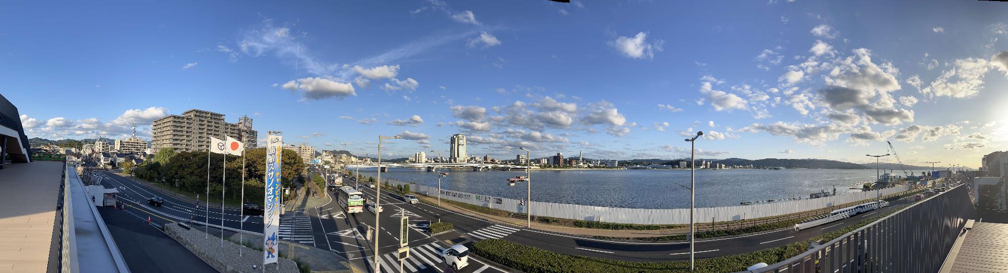 市役所のテラスから見える松江の景色の写真