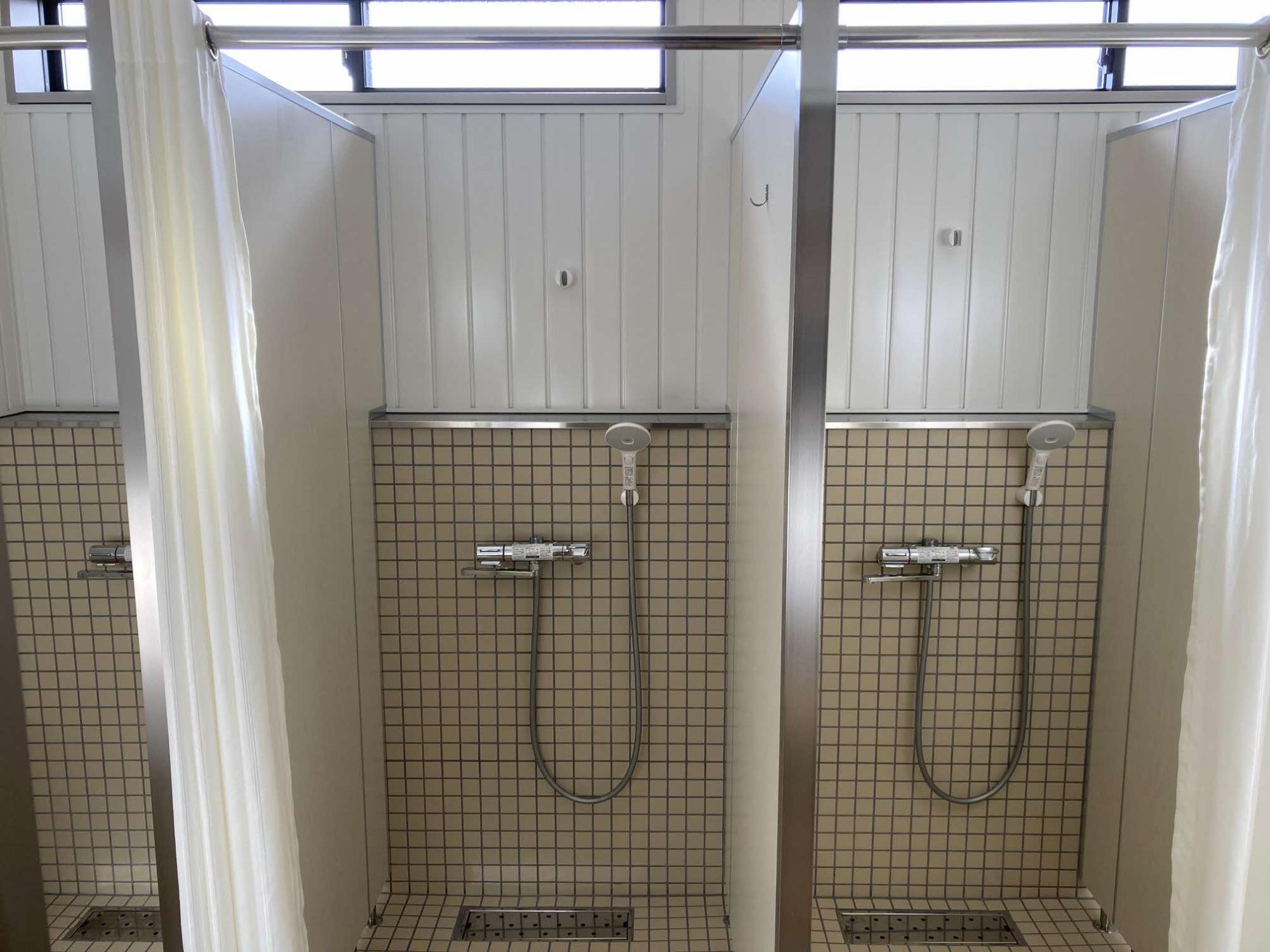 中海スポーツパークのシャワー室の写真