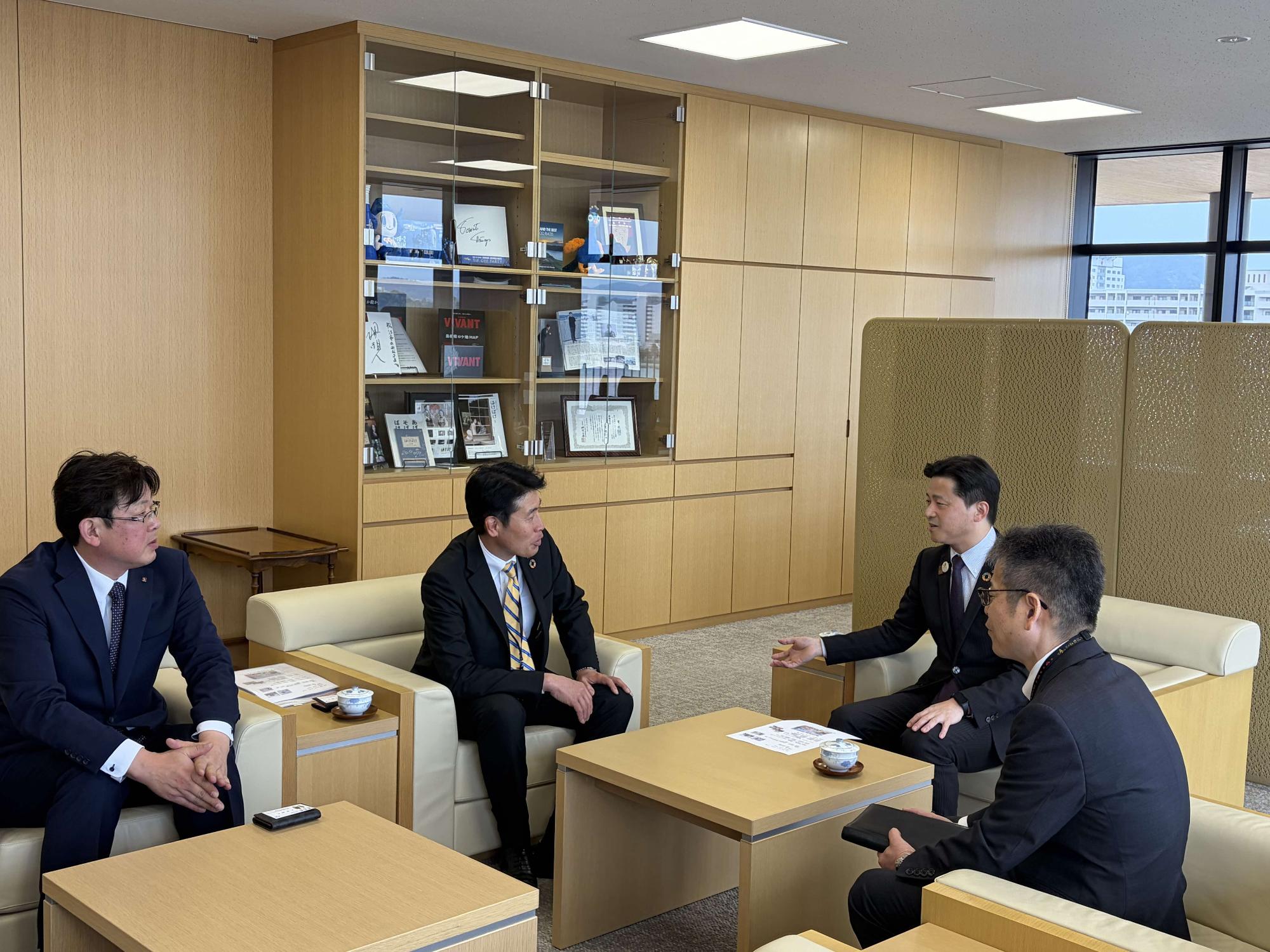 日本生命贈呈式4