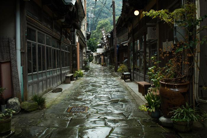 青石畳通り写真
