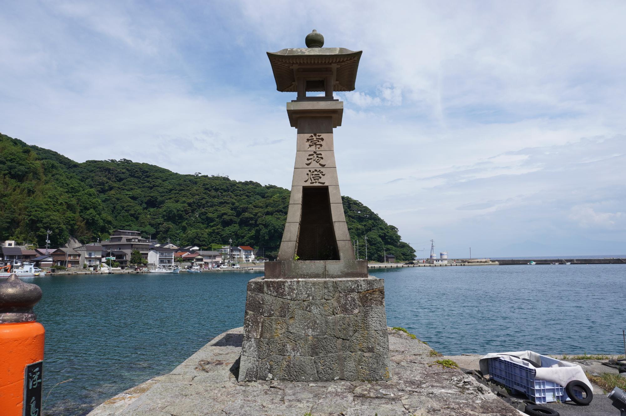 弁天波止場常夜燈