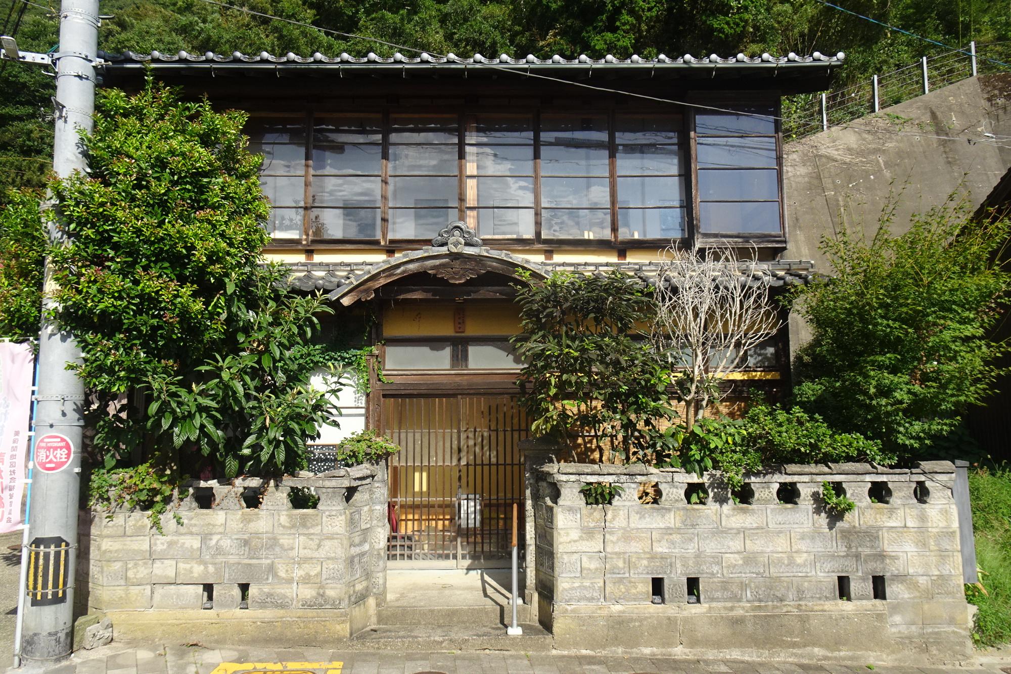 松江市登録歴史的建造物第19号　美保館別邸 月那離宮（旧定秀家）