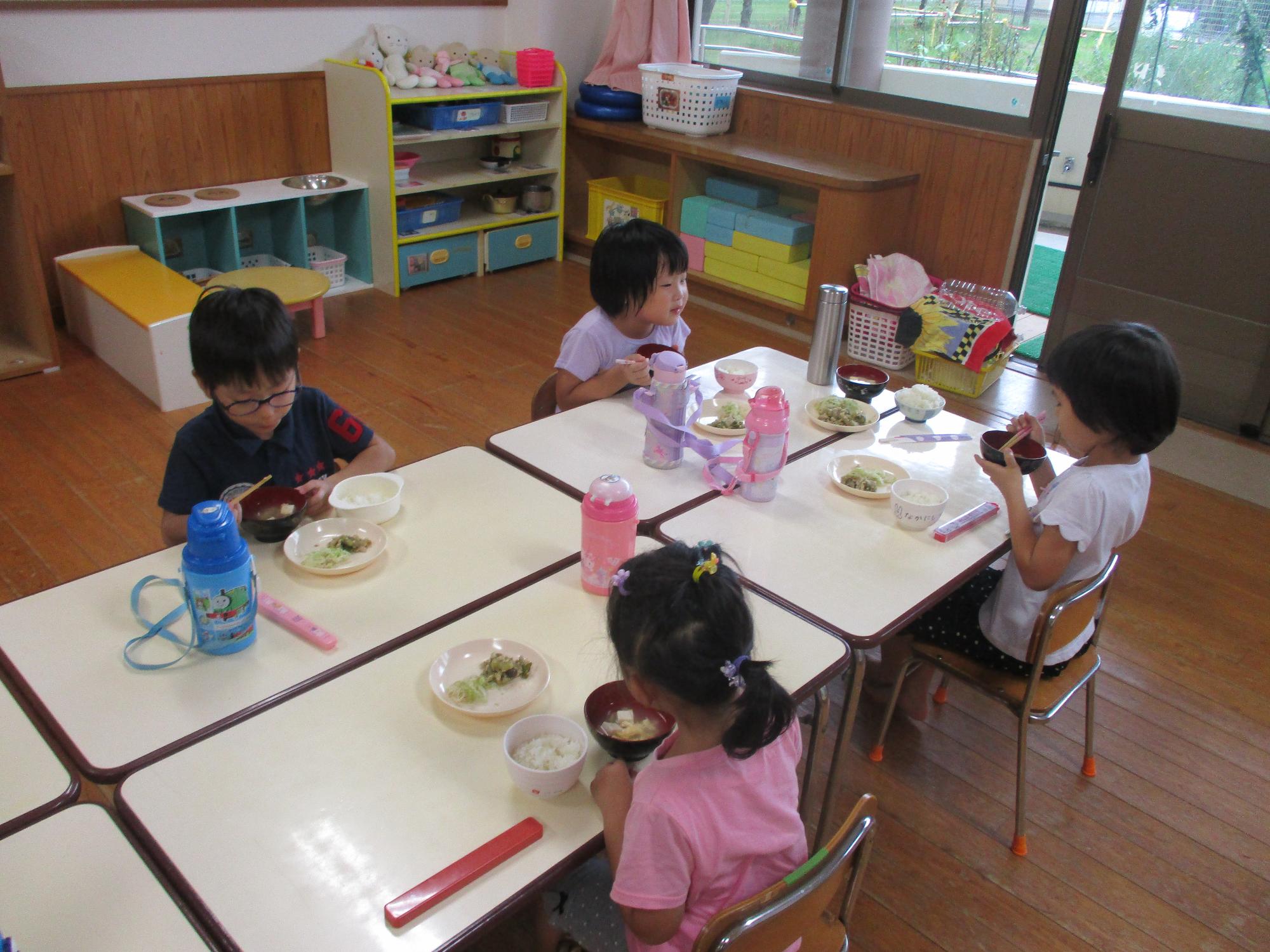 給食おいしいね