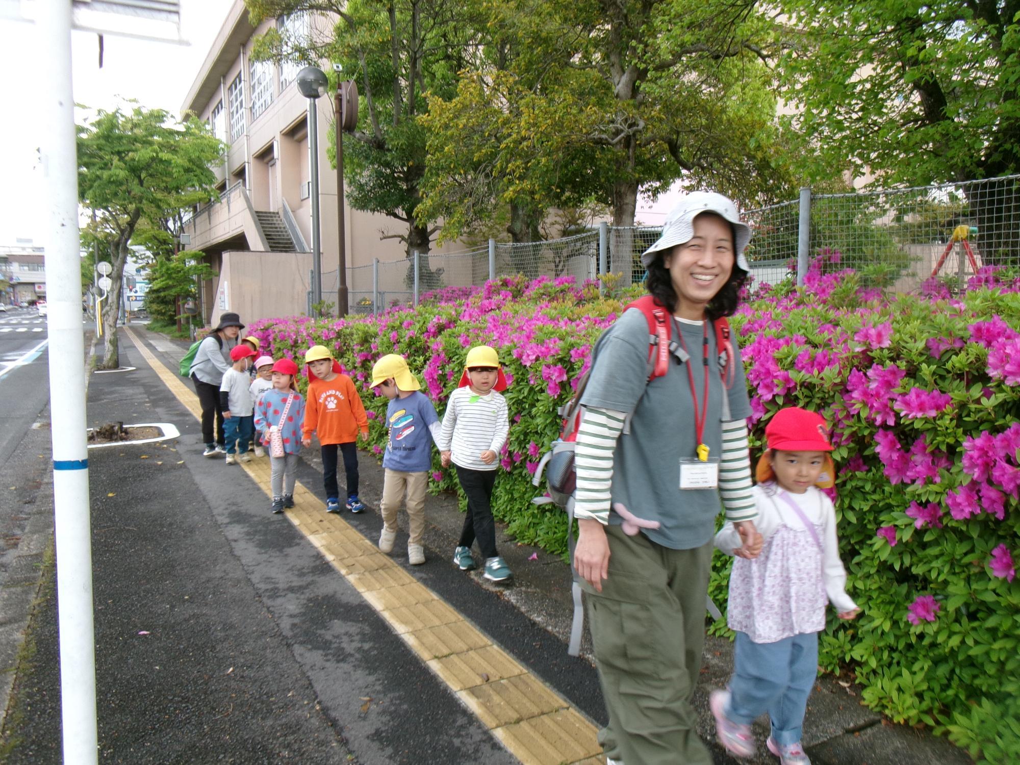 散歩へ出かけるところ