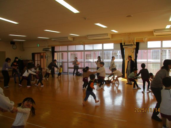 おひさまタイム 一緒にたいそうしたよ