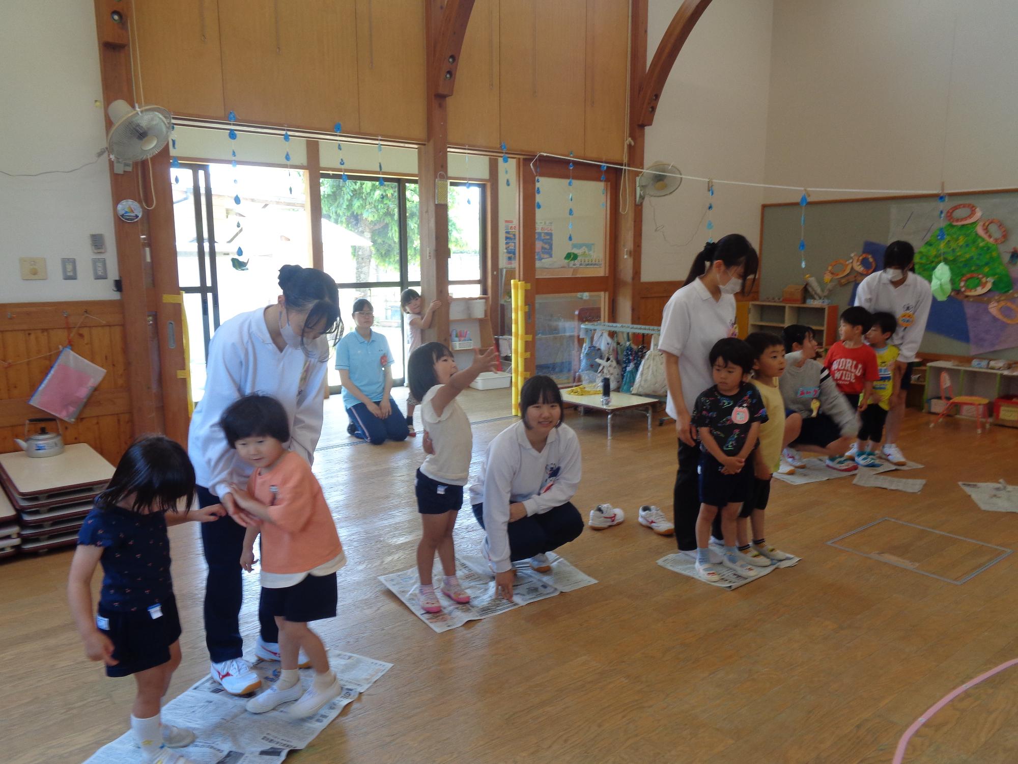 さくら新聞遊び