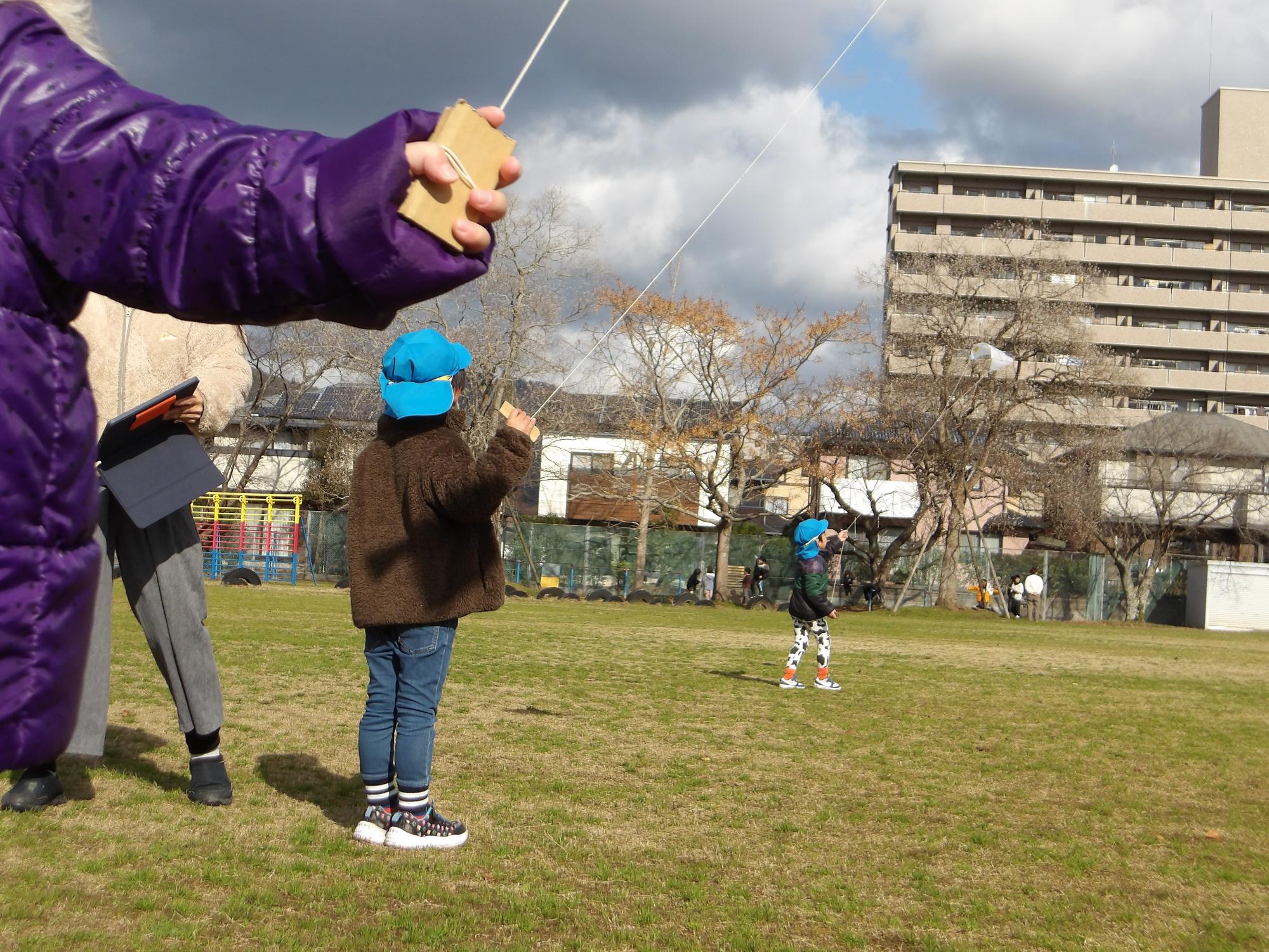 すみれ組たこあげ