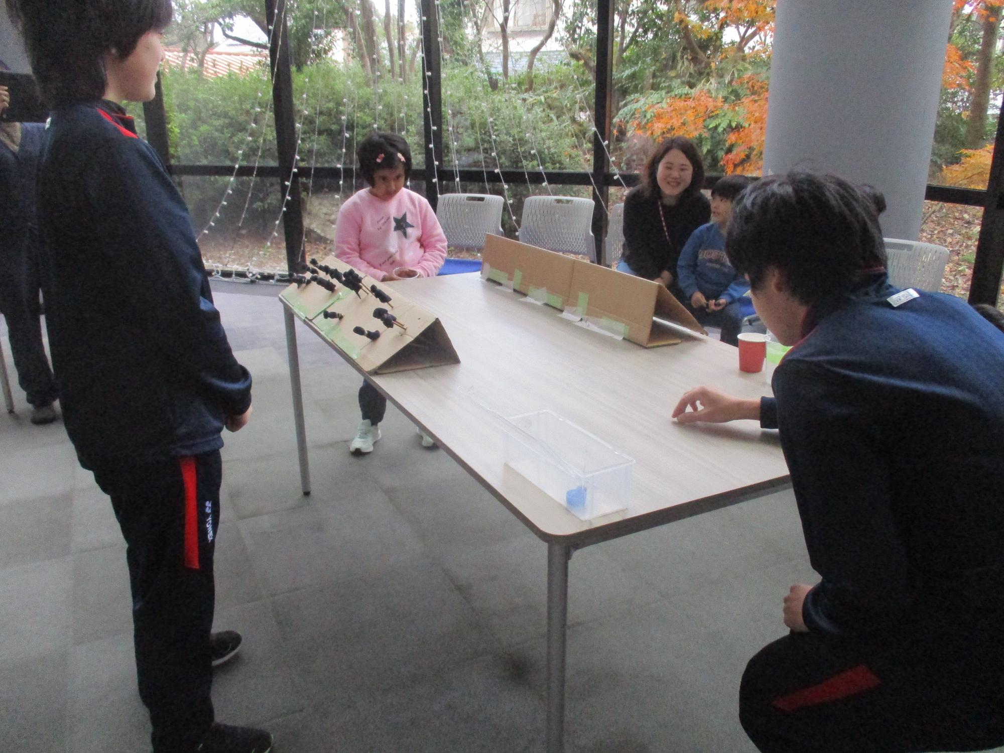 ビー玉転がしゲーム