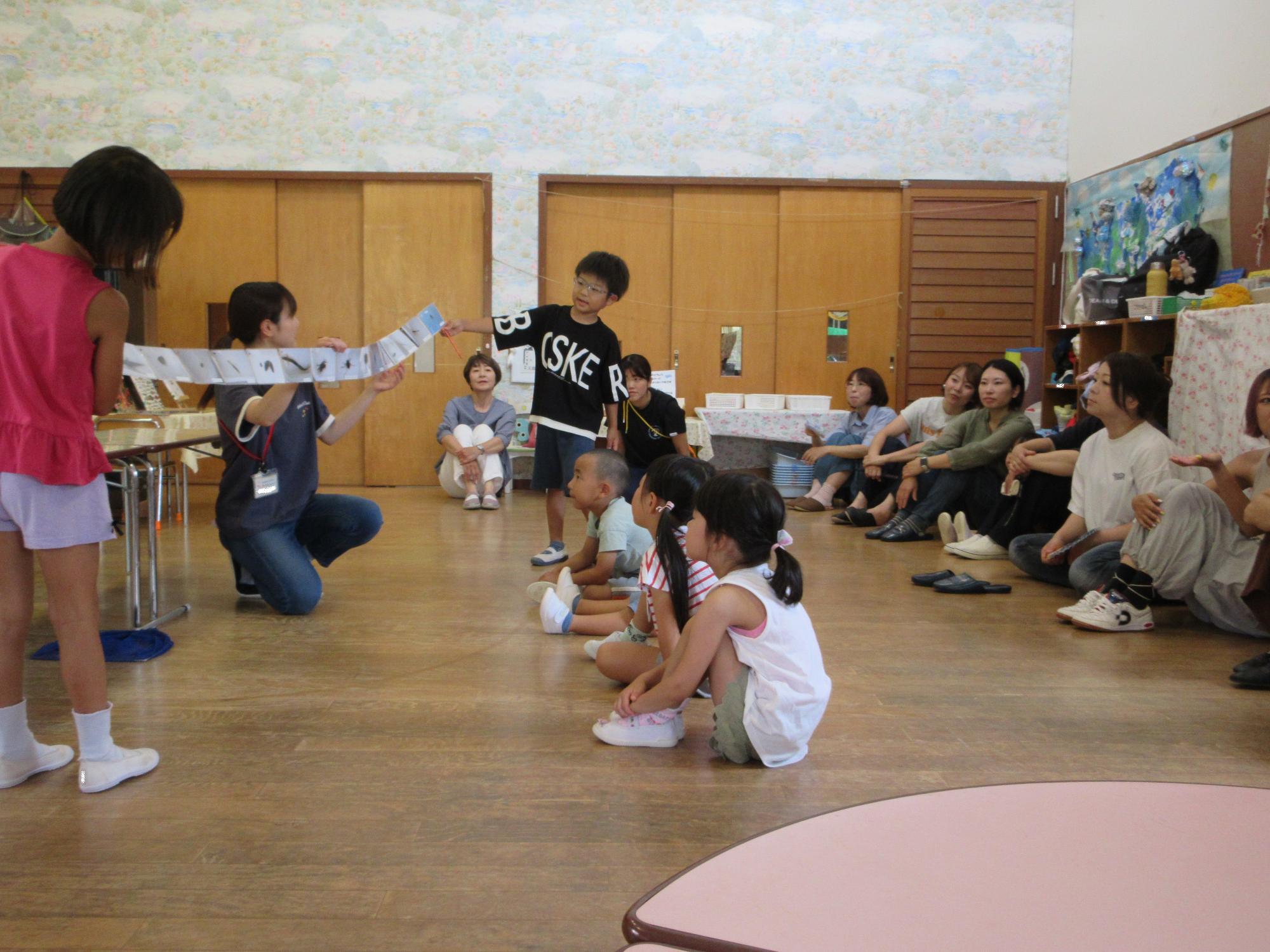 保護者の方に持田川の紹介