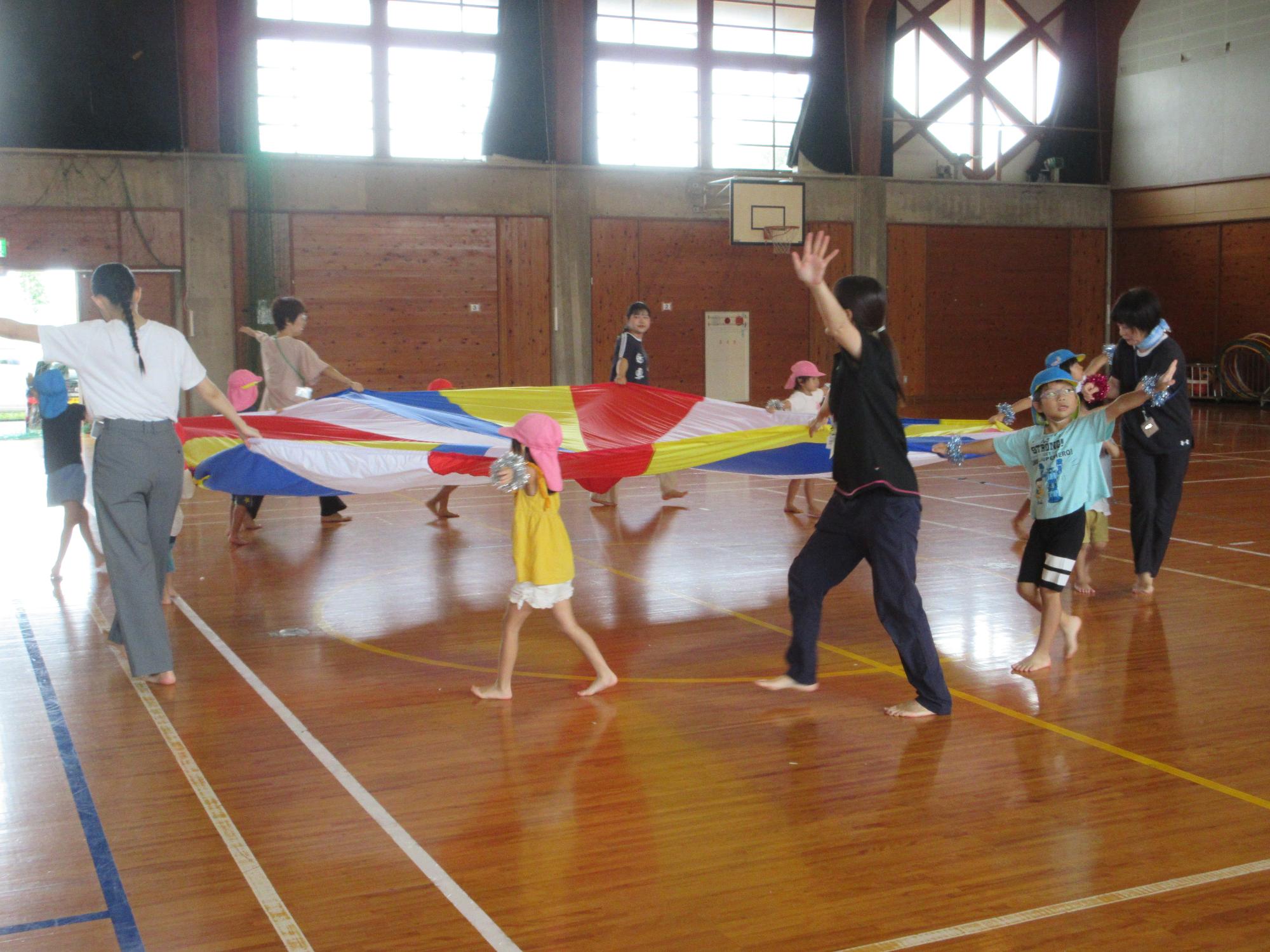 心を一つに…バルーンに挑戦！