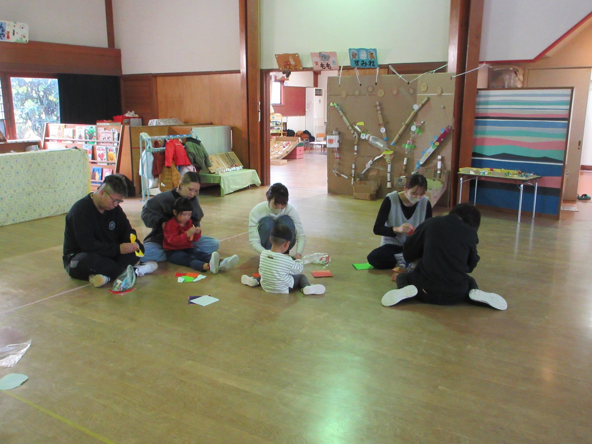 手先を使った活動も！