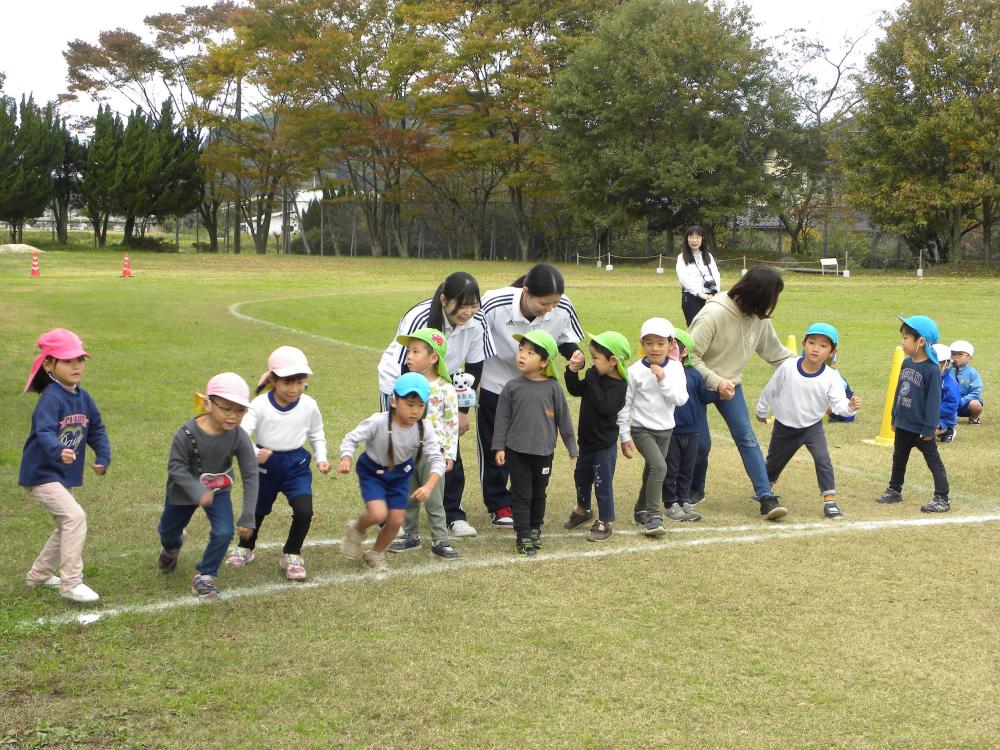 ランラン大会、みんなでよーいどん！