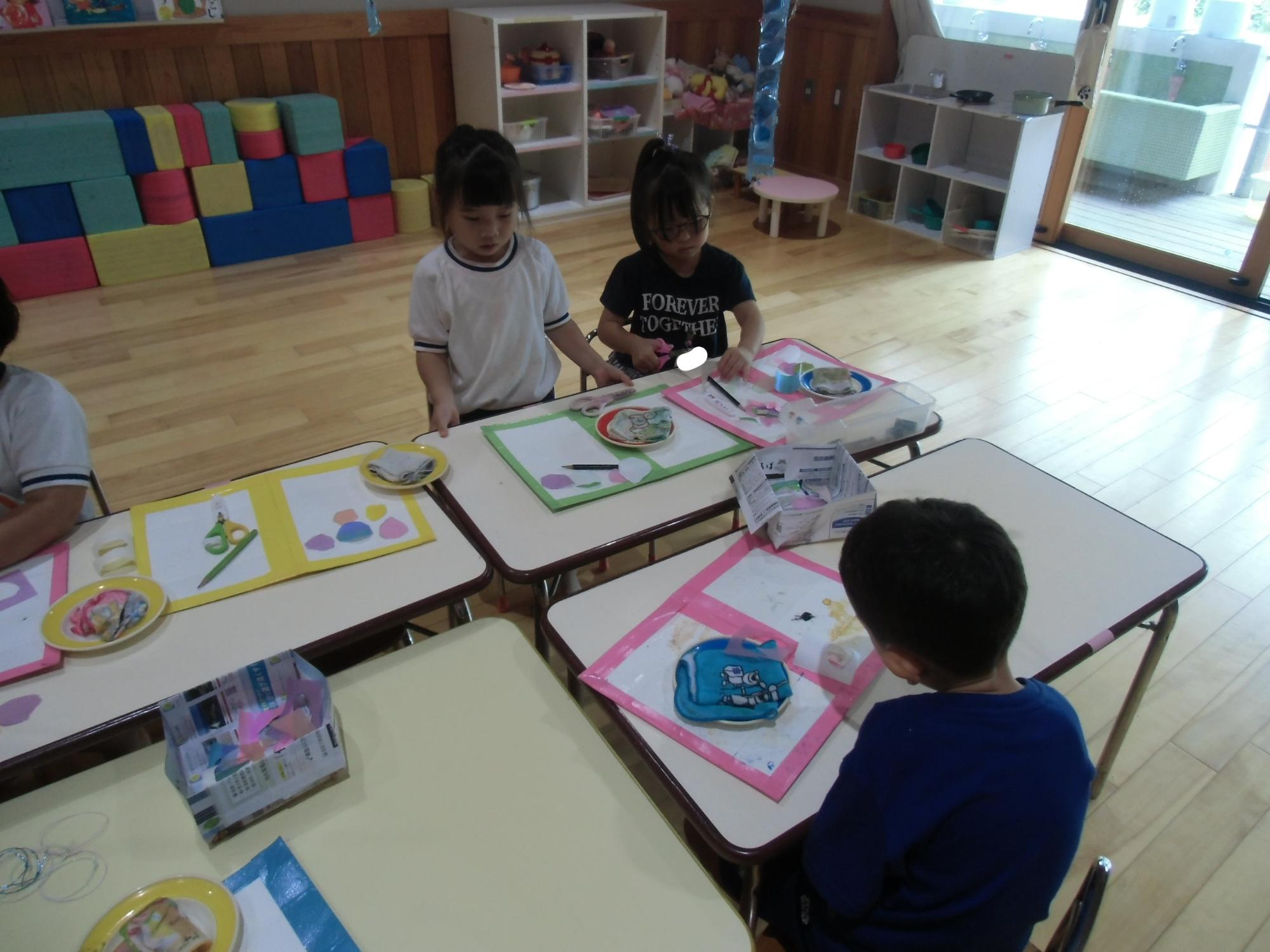 海苔を上手に塗る様子