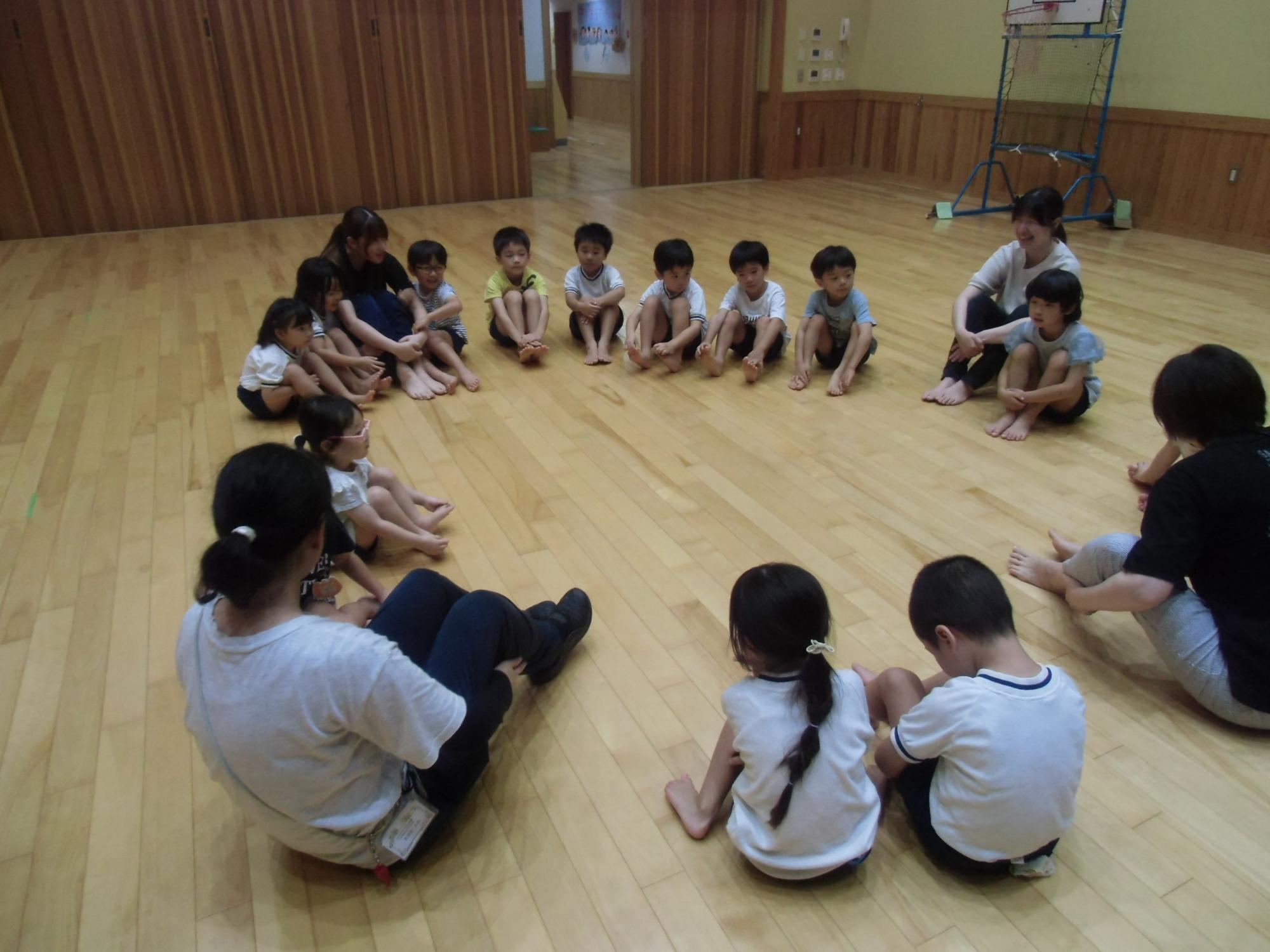 相談している様子