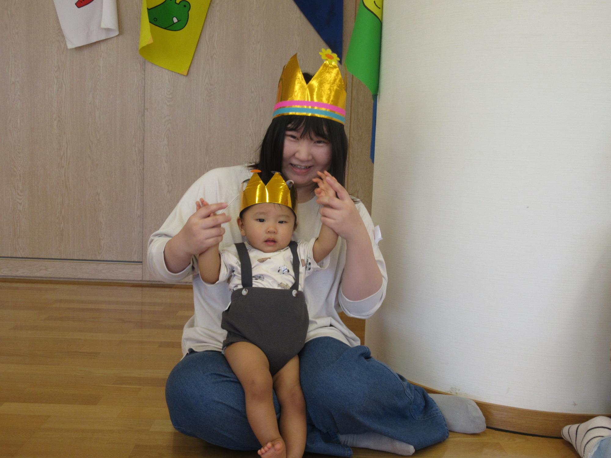 今月で卒業されるお母さんとお子さんの写真